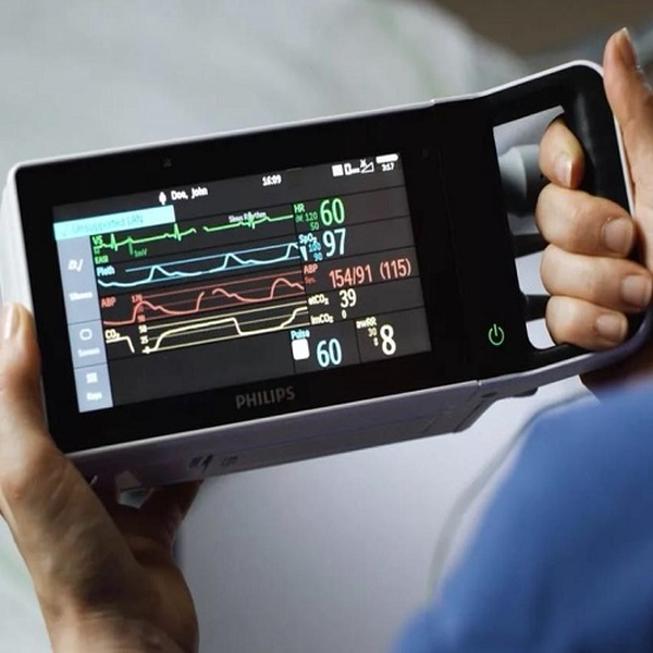 867030 МУЛЬТИИЗМЕРИТЕЛЬНЫЙ СЕРВЕР INTELLIVUE X3 image