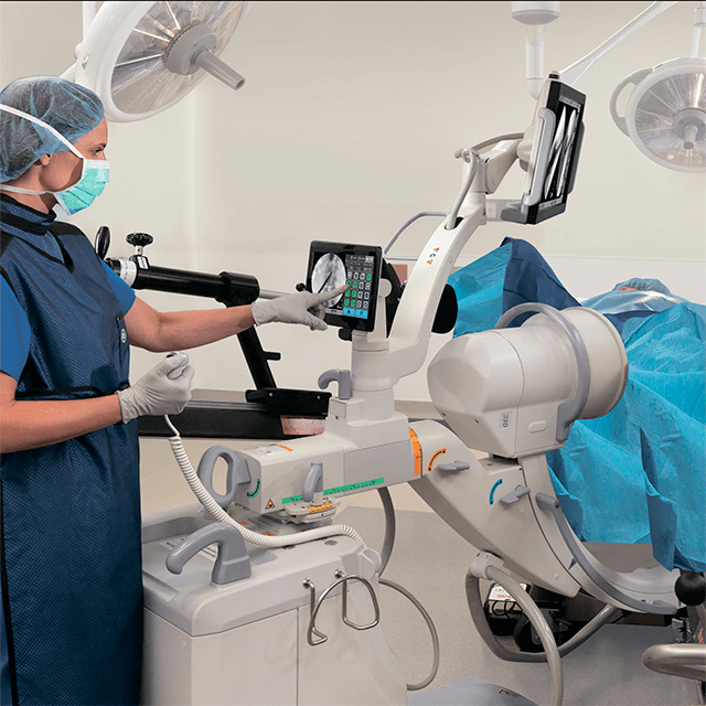 Изображение ЦИФРОВАЯ МОБИЛЬНАЯ С-ДУГА OEC ONE