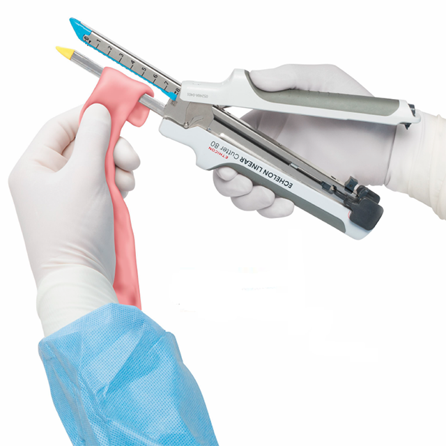 Изображение ЛИНЕЙНЫЙ СШИВАЮЩЕ-РЕЖУЩИЙ АППАРАТ ECHELON LINEAR